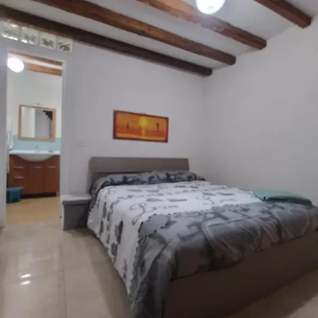 Casa Saccense - *